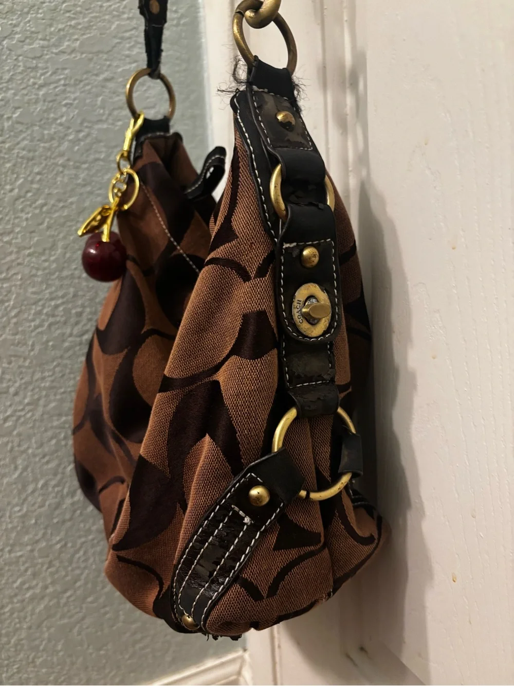 Vintage Coach Carly Dark Brown Shoulder Purse Hobo Bag